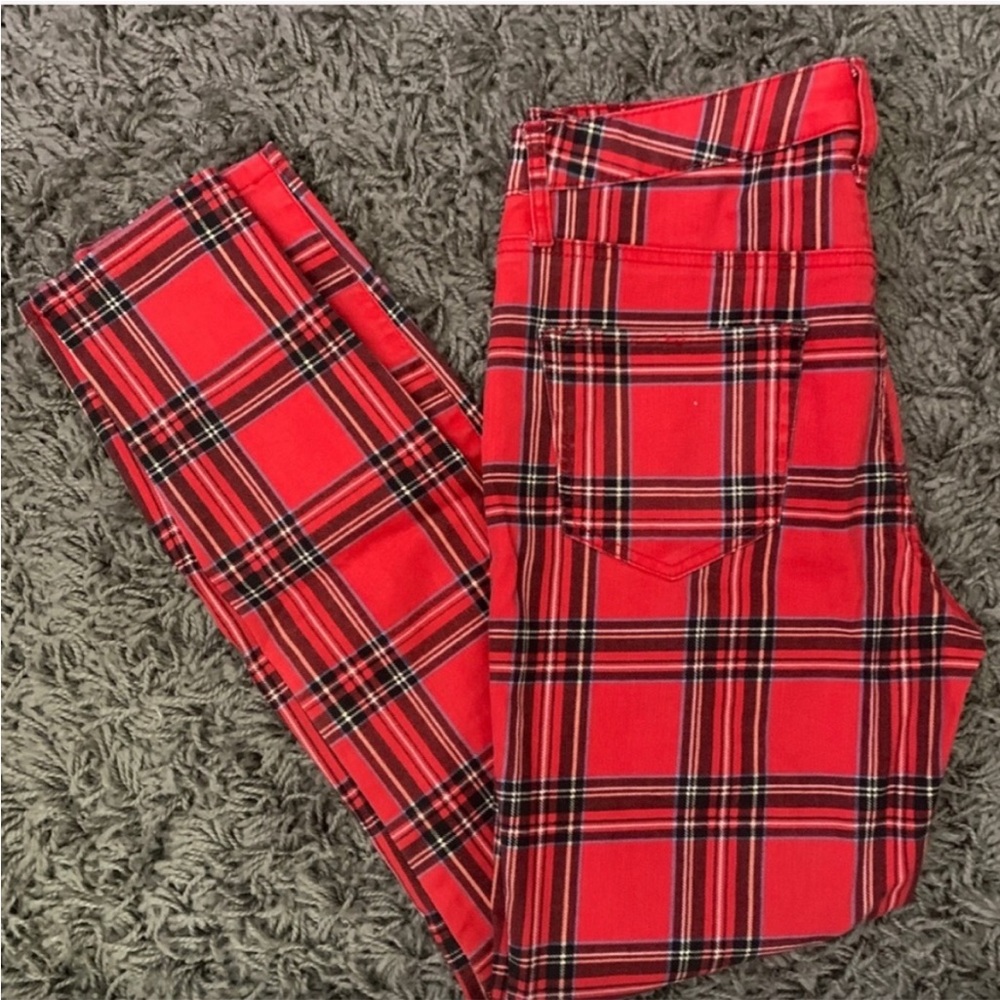 RED PLAID SKINNY STRETCH PANTS {C114}